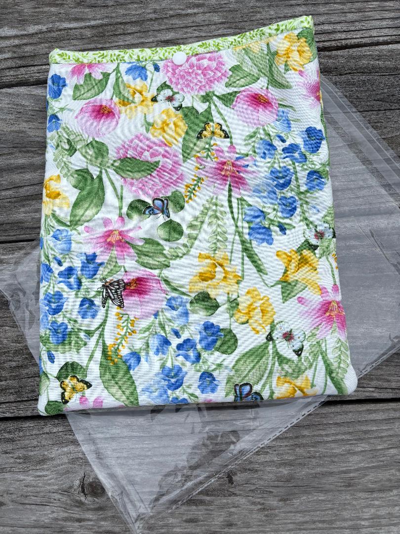 Floral Book Sleeve/Tablet Sleeve